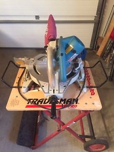 Makita Compound Sliding Mitre Saw With Table