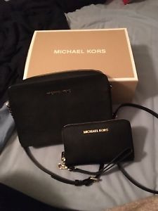 Michael kors purse