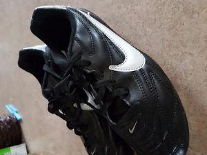 Nike youth soccer cleats