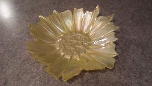 Sunflower plate 40 cm wide