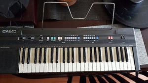 Vintage Casio CT-360 Keyboard