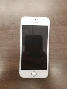 iPhone 5S 16gb locked to Bell/virgin