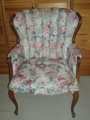 Accent chair FOR SALE