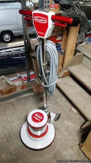 HD floor cleaning/polishing machine with 18