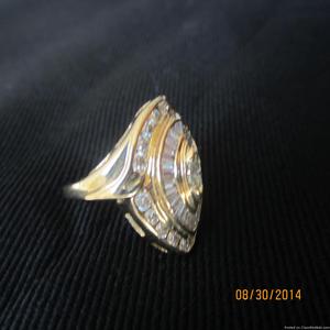 Ladies 14k gold ring