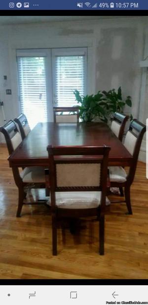 Solid Cherry Wood Dining Table/Chairs and China Cabinet!!
