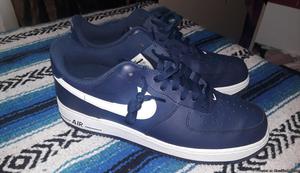 Sneakers Clothing Etc.