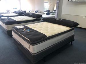 New in plastic queen PILLOWTOP mattress set! $40 down and