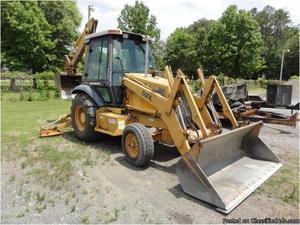 CASE 580L Backhoe