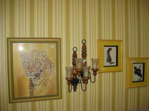 Pictures, sconces (grouping)