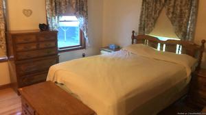Bedroom set for sale in Fayette