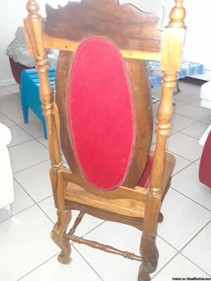 CHAIRS WOOD CHIPANDELLE 6 UNITS