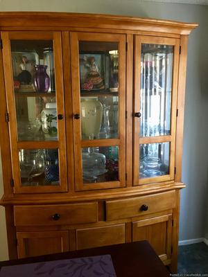 Oak Chins cabinet