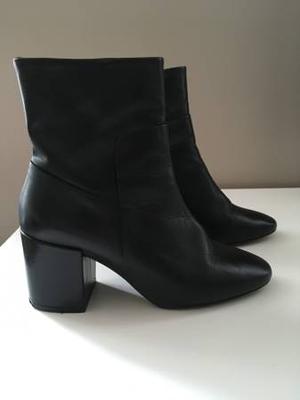 L'intervalle leather booties