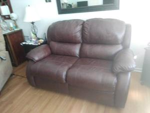 MUST SELL!! 2 SEATER LEATHER RECLINING SOFA MINT CONDITION