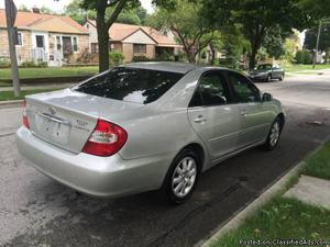  Toyota Camry / Excellent condition!!
