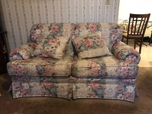 COUCH AND LOVE SEAT