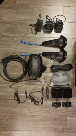 HTC VIVE