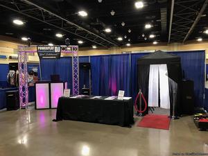 Get a Photo Booth Bismarck for Unforgettable Moments-