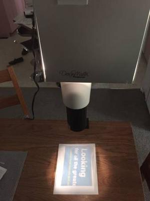 ARTOGRAPH DESIGN MASTER PROJECTOR with STAND