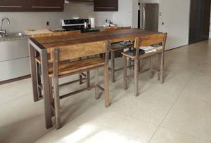 DINNING/BAR Table for sale