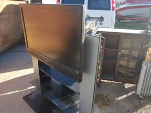 Free tv and furniture
