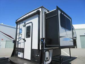  REAL-LITE HS- TRUCK CAMPER