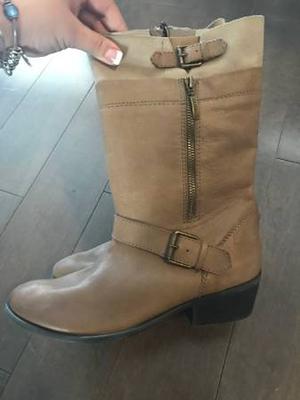 Various name brand boots ~ most new ~ women's size 10