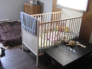 1 and 3/4 babies cribs