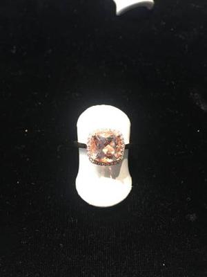 Beautiful Morganite + Diamond Ring