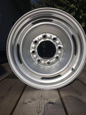 16 inch 8 x 165mm HD GMC Chevrolet steel wheels