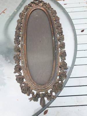 Mirror or picture frame l