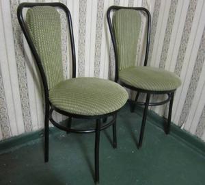2 metal bistro chairs