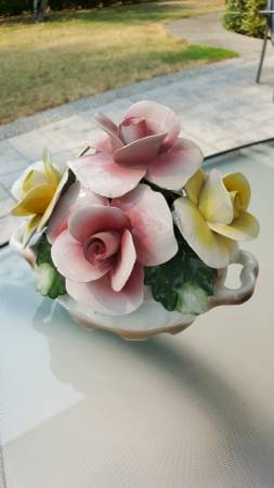 Large Roses by Capodimonte - Pink/Yellow/Green