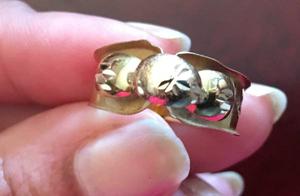 18K Yellow Gold Ring Size 7 Excellent Condition