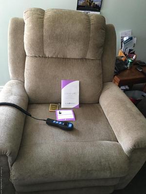 Lift chair