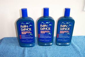 3 Bottles of Rain Dance Car Wax