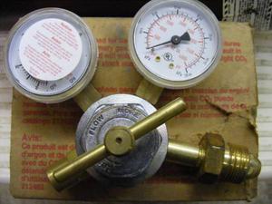 Argon pressure regulator (BNIB)