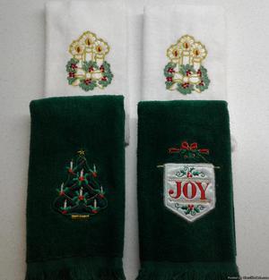 CHRISTMAS HOLIDAY BATH ACCENT FINGER TIP TOWELS-4