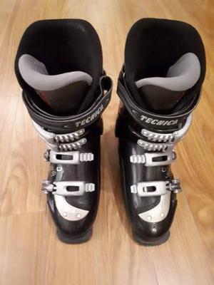 Tecnica ski boots