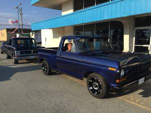  ford f-100 hot rod pick up truck