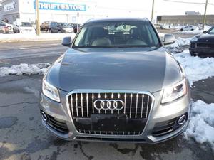  Audi Q5 2.0 Progressiv/ONLY  KMS!/LIKE A NEW SUV !