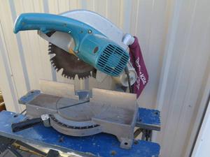 Makita 10" Miter Saw