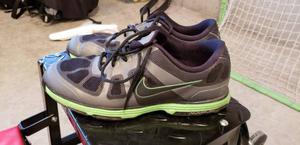 Nike golf shoes sz 8