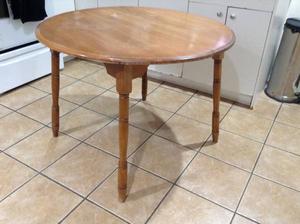 Round solid wood table