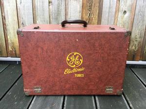 Vintage GE Electronic Tube Salesman Suitcase