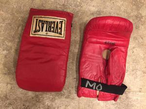 leather boxing/ sparing / martial art gloves