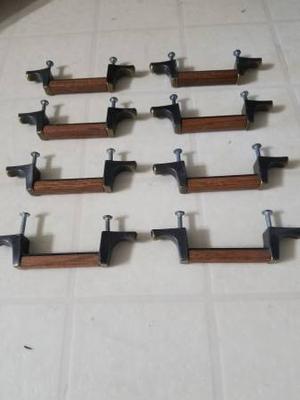8 brand new drawer pulls, all for $10