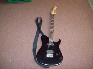 YAMAHA ELECTRIC GUITAR