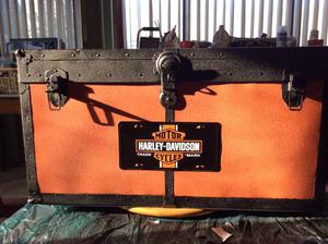 Harley-Davidson trunk